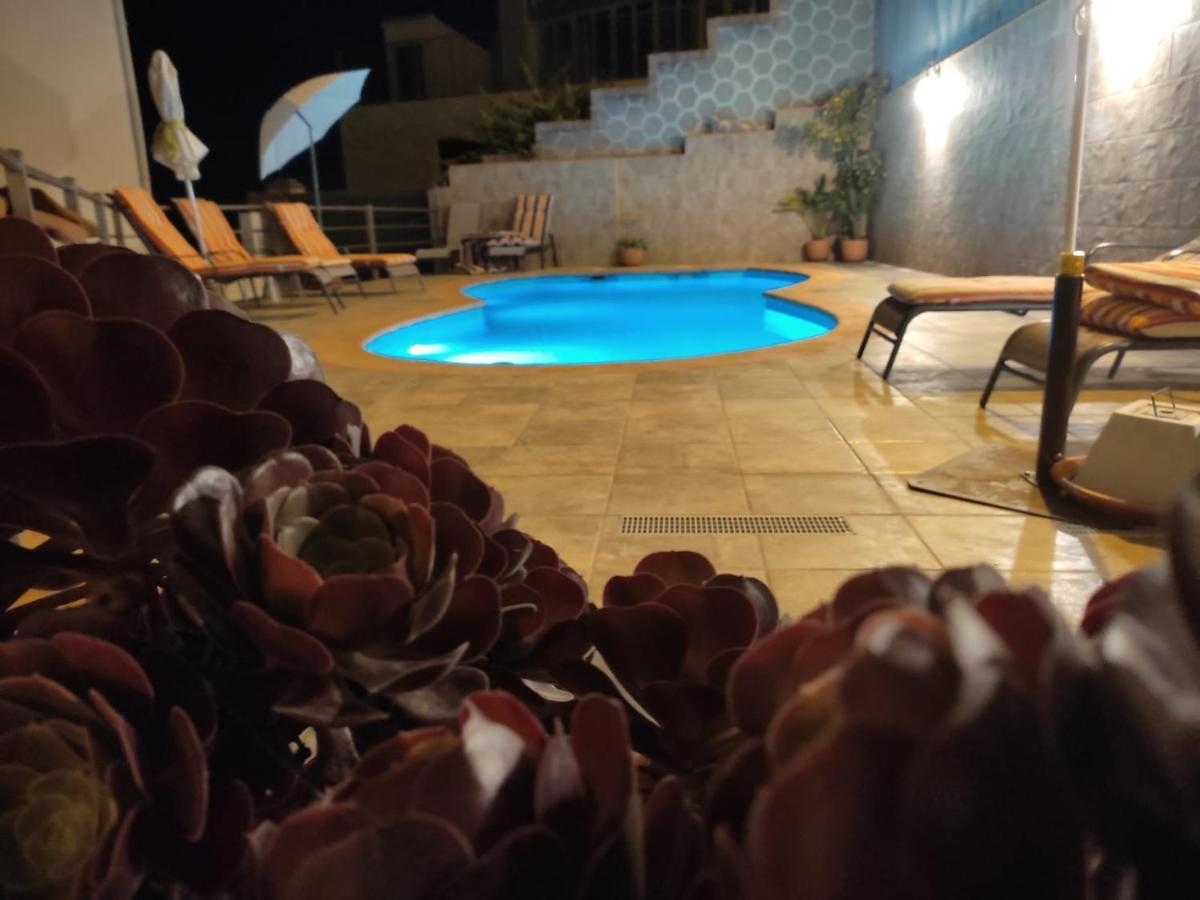 Apartamentos Maria คอมเปตา ภายนอก รูปภาพ